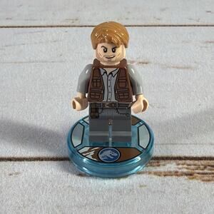 LEGO Owen Grady Minifigure jw011 w/ Dimensions Base Tag 71205 – Used